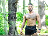 Masqulin Mateo Zagal, Thyle Knoxx