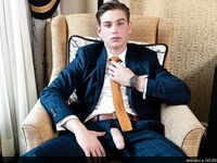 Men At Play Reno Gold