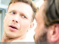 Masqulin Ethan Chase, James Fox