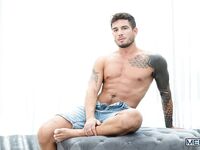 Men Com Alex Ink, Lobo Carreira