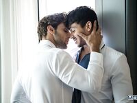 Men Com Ashton Summers, Dom King