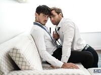 Men Com Ashton Summers, Dom King