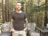 Men On Edge Damien Michaels