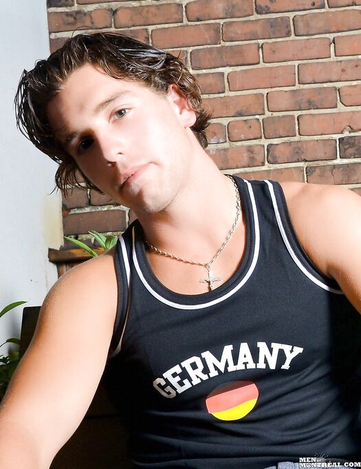 Hot gay Kalvin Gold shows off his suckable erect dick & his bubble butt