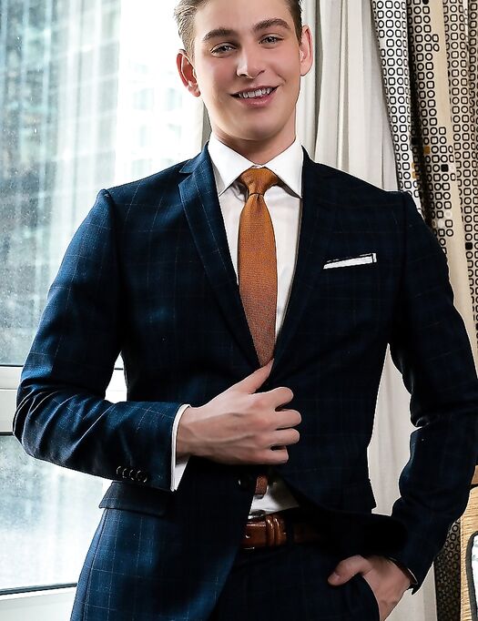 Men At Play Reno Gold