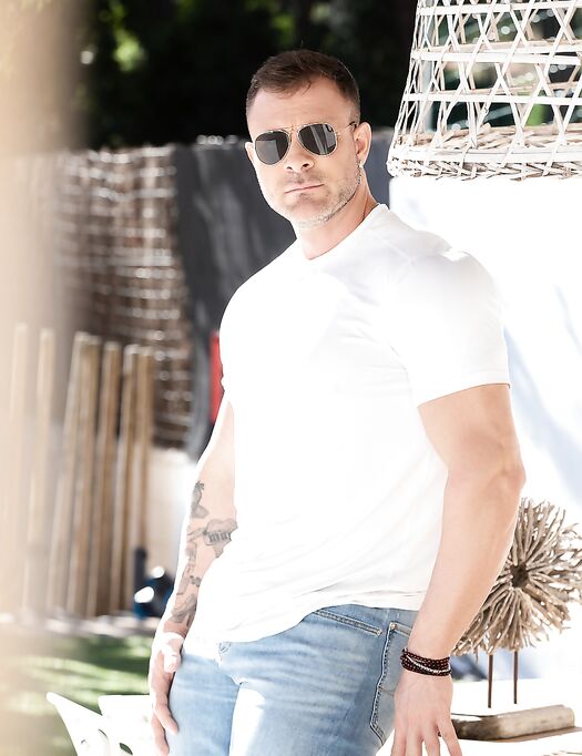 Men Com Allen King, Austin Wolf