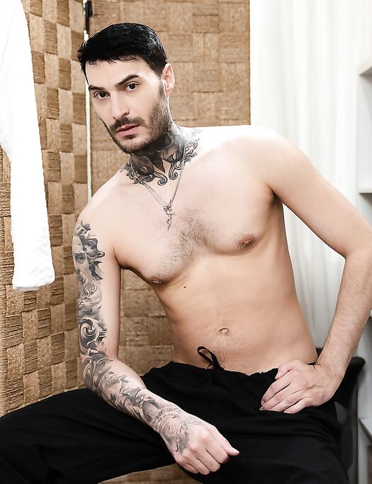 Men Com Joey Mills, Dom King, Big Dick Fig