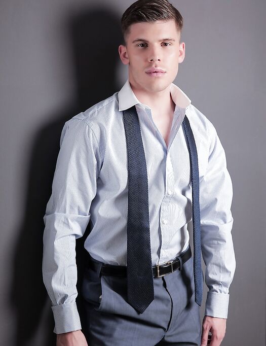 Men At Play Ken Rodeo, Klein Kerr