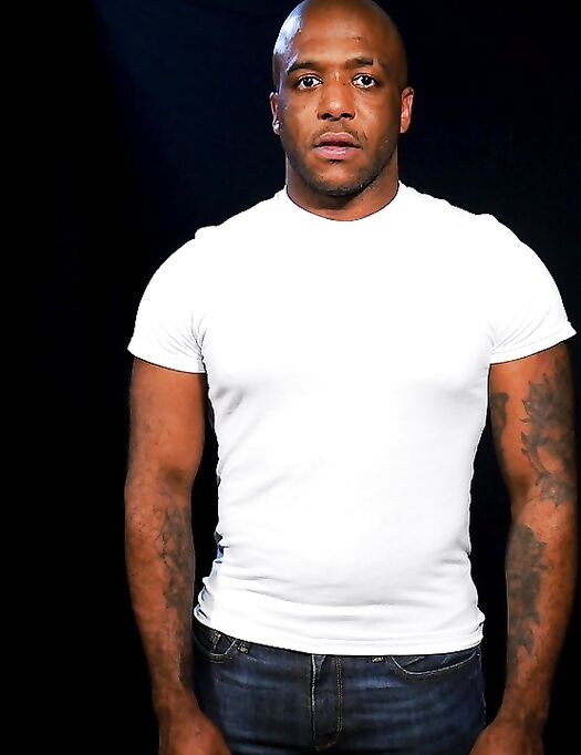 Kink Men Micah Martinez