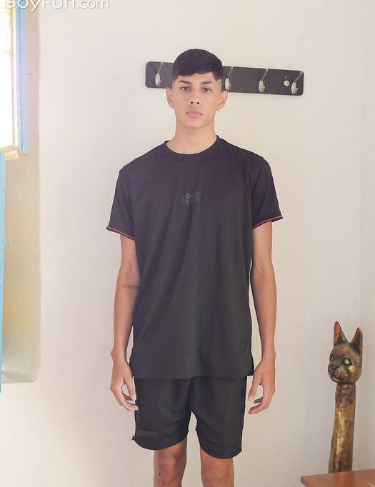 Boy Fun Cala Valerio