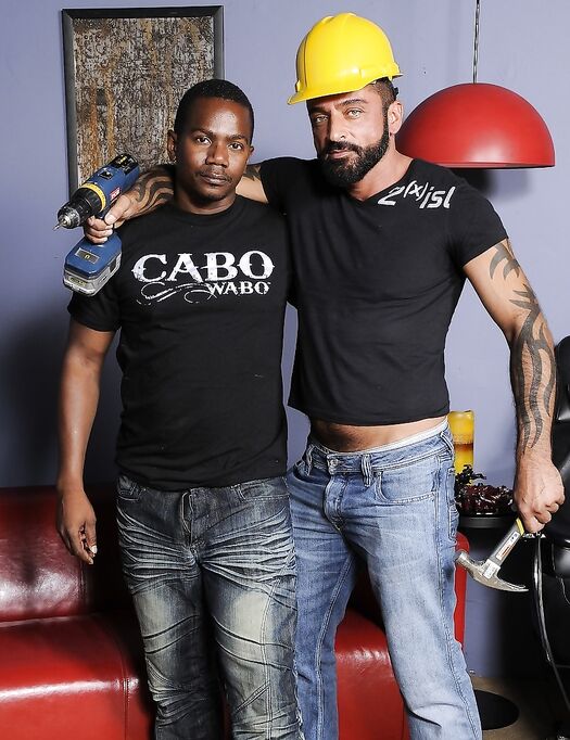 Hairy inked construction worker Tom Colt bangs gay ebony Lance Kincaid hard