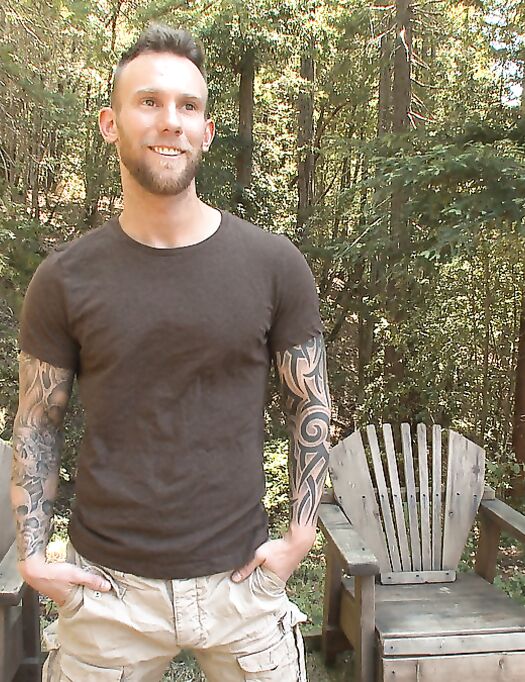 Men On Edge Damien Michaels