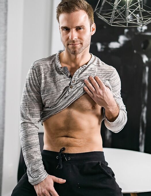 Masqulin Gabriel Clark, Thyle Knoxx